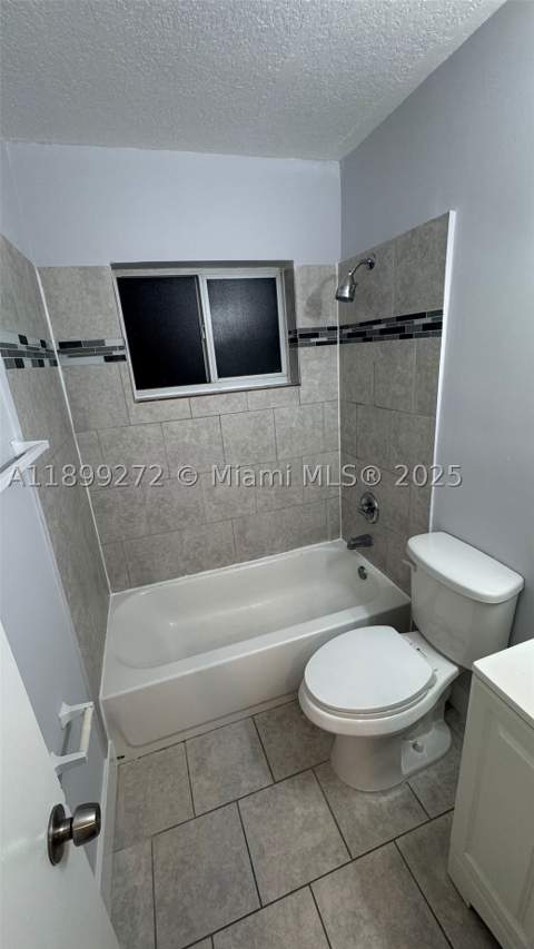2330 NW 11th St 46, Miami FL - photo 10 of 13