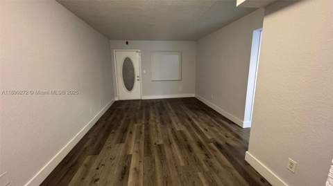 2330 NW 11th St 46, Miami FL - photo 8 of 13