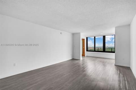 2333 Brickell Ave Ph208, Miami FL - photo 6 of 41