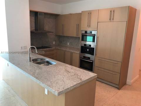 900 Brickell Key Blvd 2205, Miami FL - photo 8 of 50