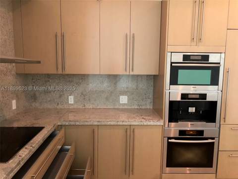 900 Brickell Key Blvd 2205, Miami FL - photo 9 of 50