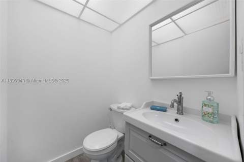 210 172nd St 128, Sunny Isles Beach FL - photo 14 of 16