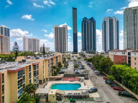 210 172nd St 128, Sunny Isles Beach FL - photo 15 of 16