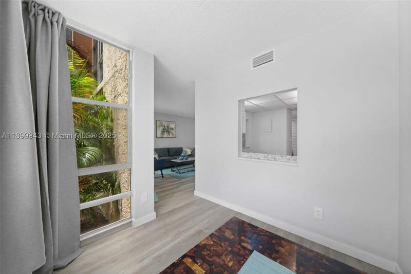 1 bedroom Condominium at 210 172nd St 128, Avila South Condo, Sunny Isles Beach — photo 5