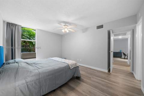 210 172nd St 128, Sunny Isles Beach FL - photo 9 of 16