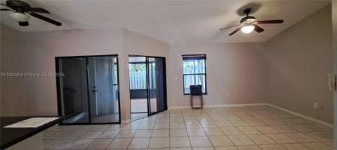 2410 San Remo Cir, Homestead FL - photo 9 of 10