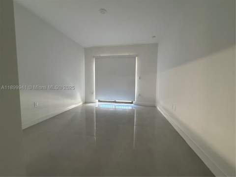 1159 NW 1st St, Florida City FL - photo 15 of 25