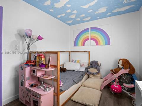 8401 NW 24th Pl, Miami FL - photo 13 of 33