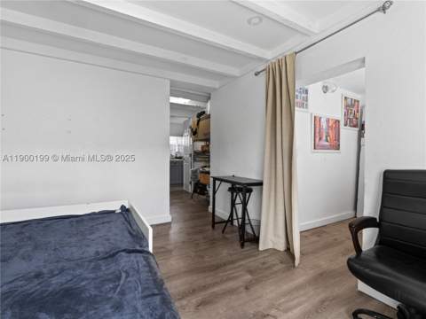 8401 NW 24th Pl, Miami FL - photo 19 of 33