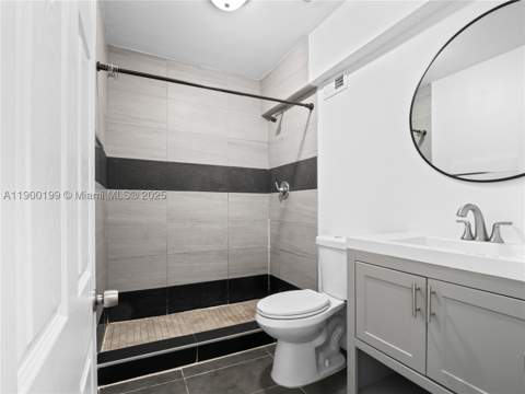 8401 NW 24th Pl, Miami FL - photo 23 of 33