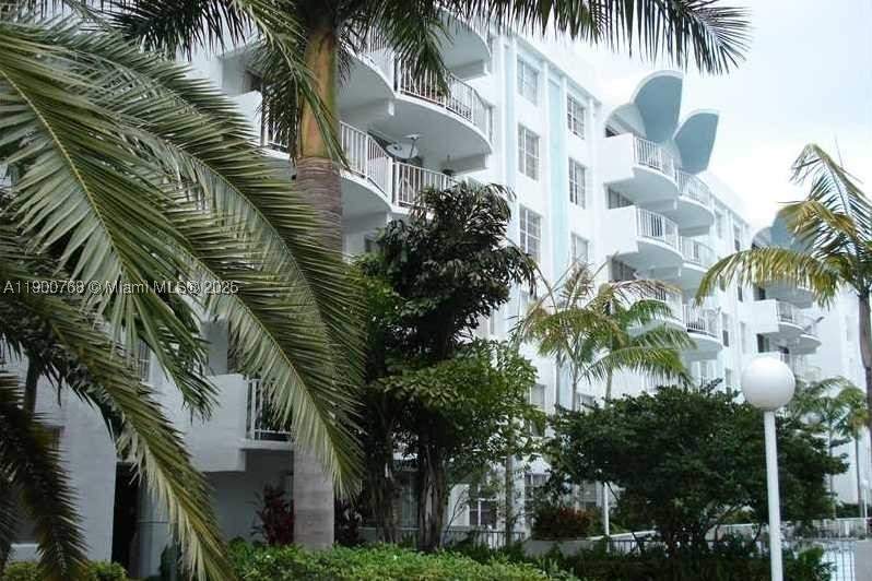 2 bedroom Condominium at 494 NW 165th St Rd C-602, Montecarlo Condo, Miami — photo 4
