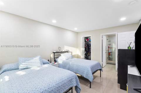 5665 W 20th Ave 212, Hialeah FL - photo 11 of 38