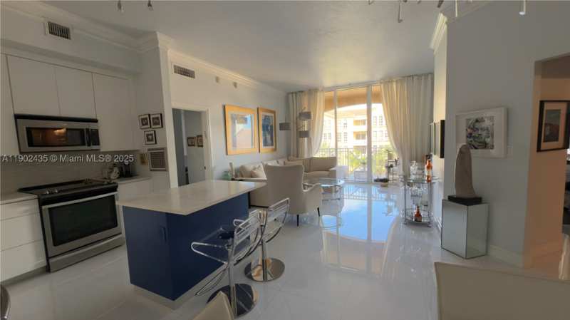 2 bedroom Condominium at 3001 NE 185th St 532, Alaqua Condo, Aventura — photo 1