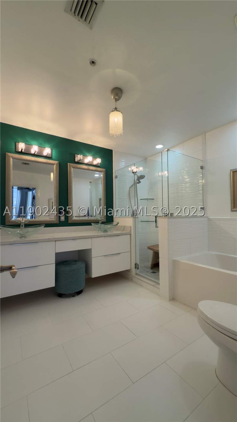 2 bedroom Condominium at 3001 NE 185th St 532, Alaqua Condo, Aventura — photo 5