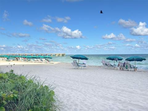 16500 Collins Av 2055, Sunny Isles Beach FL - photo 11 of 57