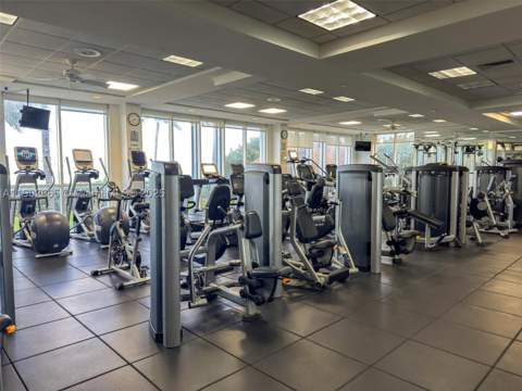 16500 Collins Av 2055, Sunny Isles Beach FL - photo 13 of 57