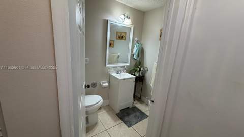 14713 SW 155th Pl, Miami FL - photo 9 of 17