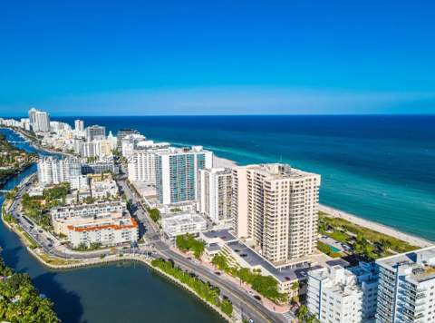 2555 Collins Ave 2200, Miami Beach FL - photo 9 of 36