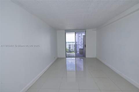 2903 N Miami Beach Blvd 806, North Miami Beach FL - photo 16 of 26