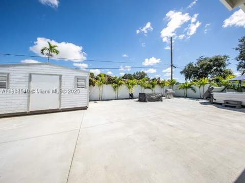 16125 NW 28th Pl, Miami Gardens FL - photo 24 of 25