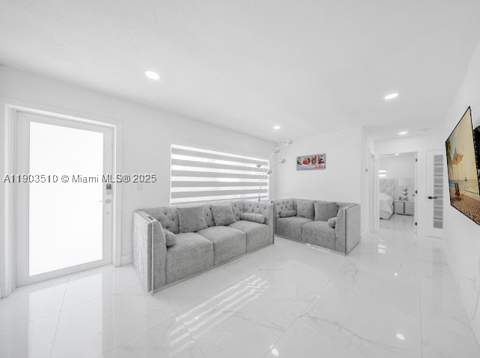 16125 NW 28th Pl, Miami Gardens FL - photo 8 of 25