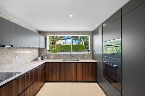 222 E Rivo Alto Dr, Miami Beach FL - photo 10 of 31