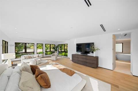222 E Rivo Alto Dr, Miami Beach FL - photo 18 of 31