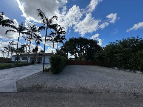 20440 SW 292nd St, Homestead FL - photo 8 of 37