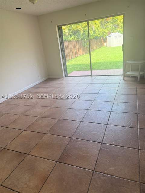 9422 SW 127th Ave, Miami FL - photo 8 of 11
