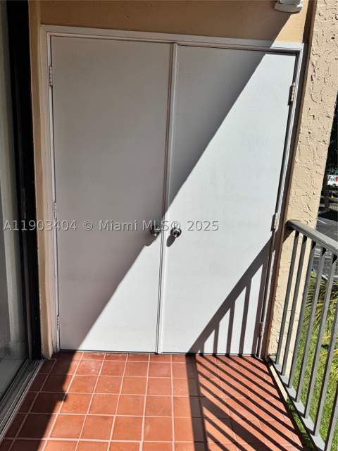 14401 N Kendall Dr 303N, Miami FL - photo 12 of 22