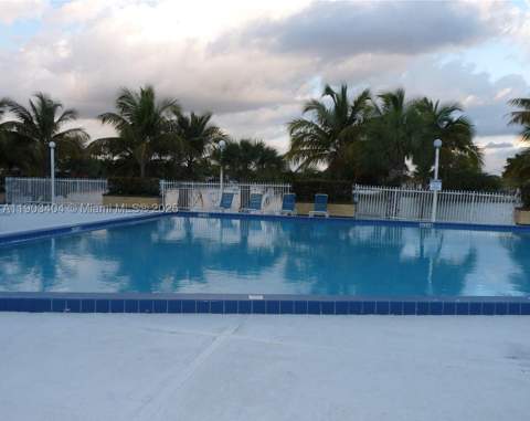14401 N Kendall Dr 303N, Miami FL - photo 15 of 22