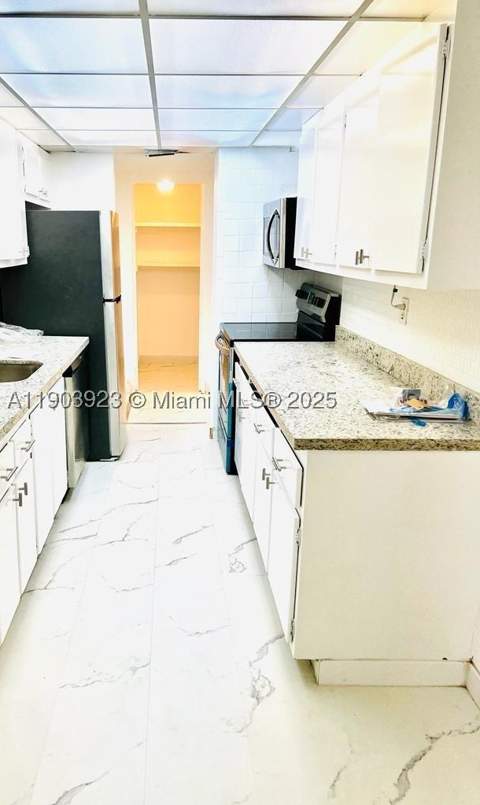 231 174th St Mo-3, Sunny Isles Beach FL - photo 16 of 19
