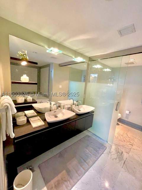 200 Biscayne Boulevard Way 4310, Miami FL - photo 12 of 18