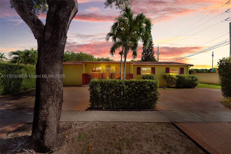 4 bedroom SingleFamilyResidence at 18151 NE 9th Ct, Pickwick Lake Estates Sec, North Miami Beach — photo 2
