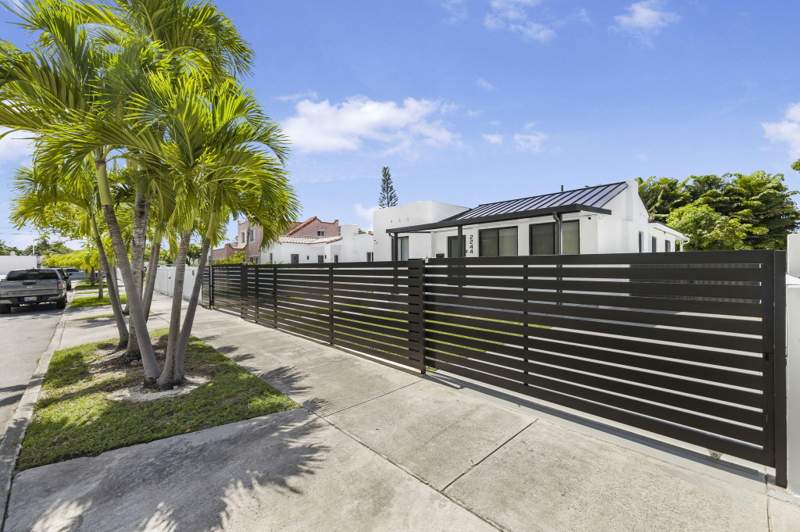 3 bedroom SingleFamilyResidence at 2244 SW 10th Street, Bryan Park, Miami — photo 3