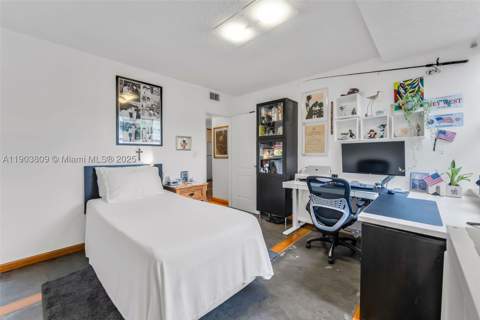 3661 SW 9th Ter 207, Miami FL - photo 10 of 14