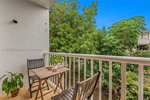 3661 SW 9th Ter 207, Miami FL - photo 13 of 14
