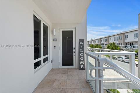 10245 NW 63rd Ter 206, Doral FL - photo 23 of 37