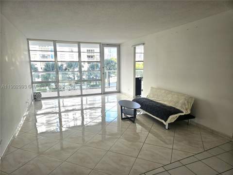 230 174th St 409, Sunny Isles Beach FL - photo 21 of 28