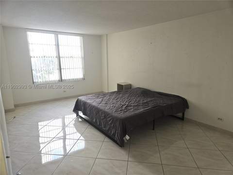 230 174th St 409, Sunny Isles Beach FL - photo 23 of 28