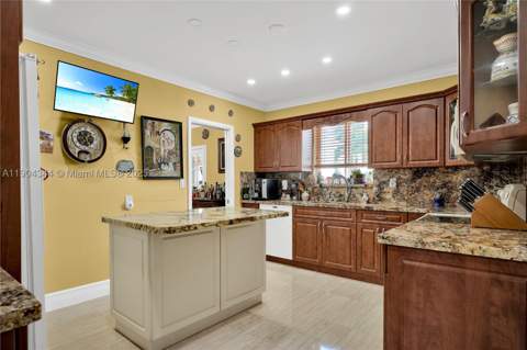1407 San Marco Ave, Coral Gables FL - photo 8 of 40