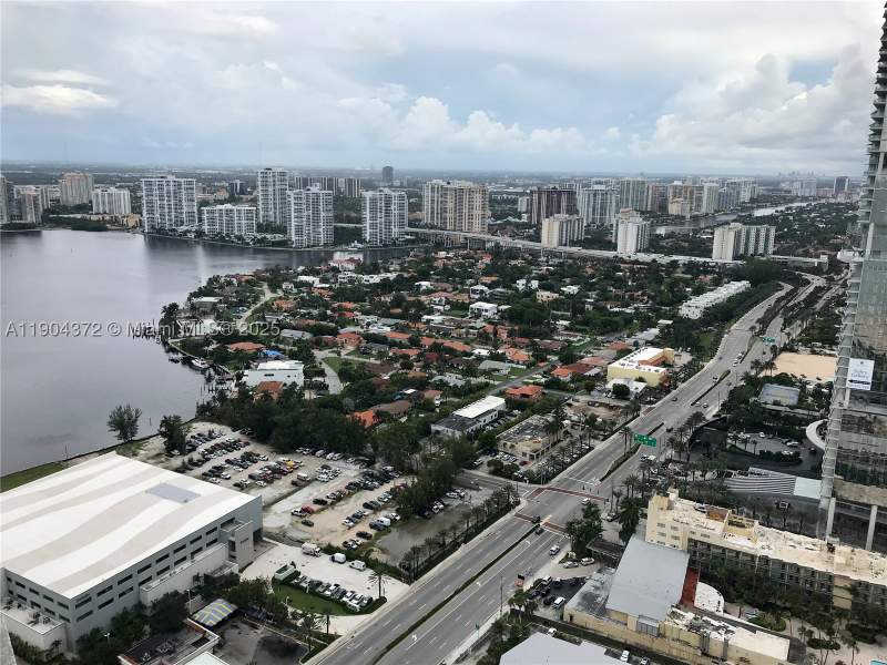 2 bedroom Condominium at 18201 Collins Ave 5104, Trump Royale Condo, Sunny Isles Beach — photo 2