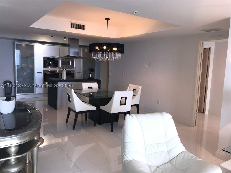 2 bedroom Condominium at 18201 Collins Ave 5104, Trump Royale Condo, Sunny Isles Beach — photo 5