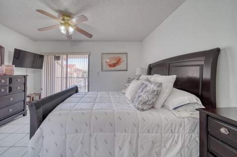 2612 W 54th Place Unit 204, Hialeah FL - photo 11 of 22