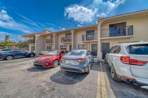 2612 W 54th Place Unit 204, Hialeah FL - photo 21 of 22