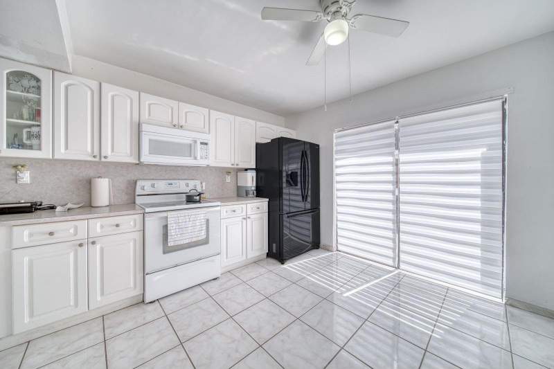 2 bedroom Condominium at 2612 W 54th Place Unit 204, Vista Alegre Townhome, Hialeah — photo 4