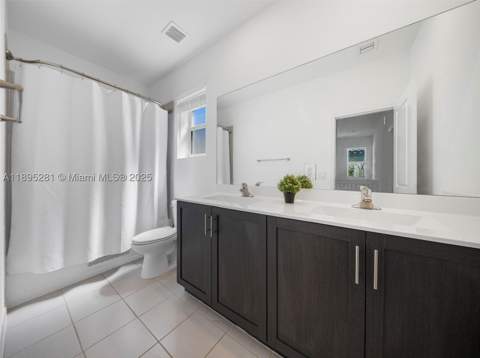 1411 SE 26th Rd, Homestead FL - photo 11 of 68