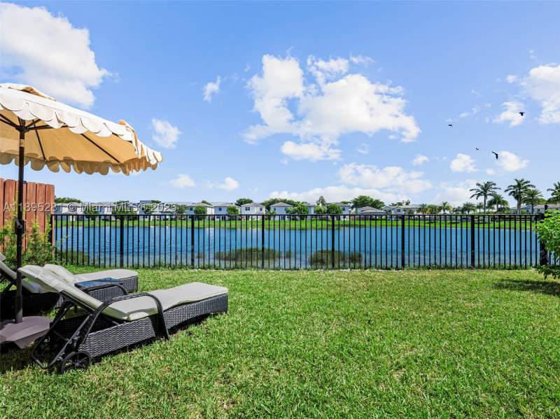 3 bedroom SingleFamilyResidence at 1411 SE 26th Rd, Keys Gate Residential, Homestead — photo 3
