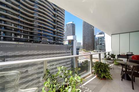 1010 Brickell Ave 1706, Miami FL - photo 14 of 51