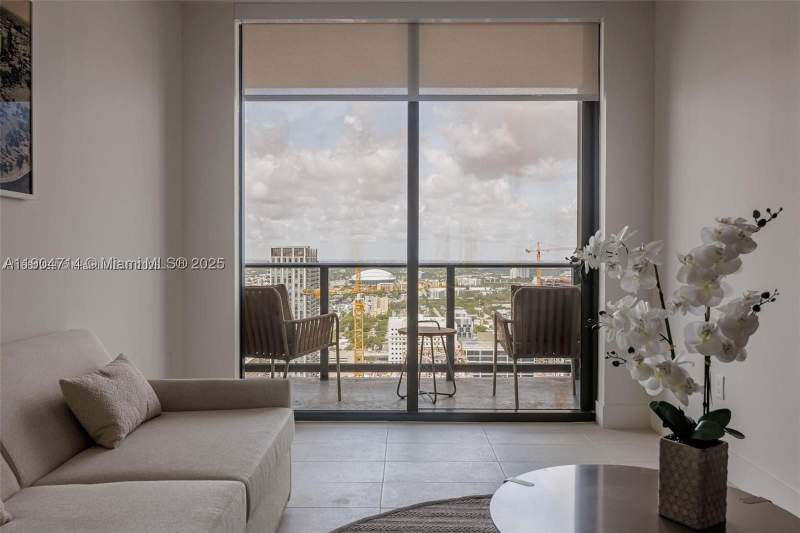 1 bedroom Condominium at 159 NE 6th St 2404, Natiio, Miami — photo 4